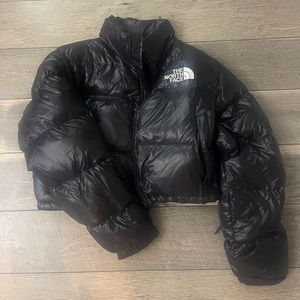 NORTH FACE NUPTSE CROP COAT